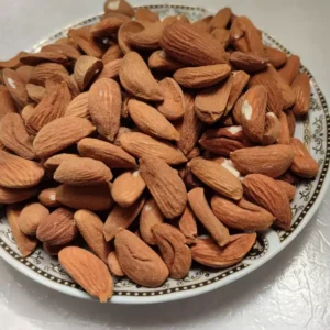 بهترین زمان خرید و فروش بادام مامایی مامایی